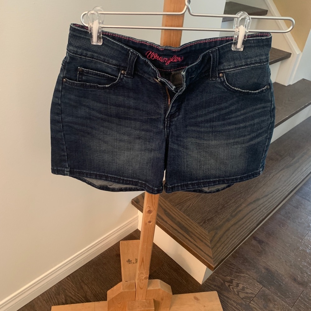 Vintage Wrangler High Waist Shorts size 2 or 25